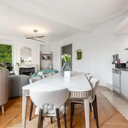 Keyz - Luxury 3 Bedrooms Near Champs Elysees Apartment *
