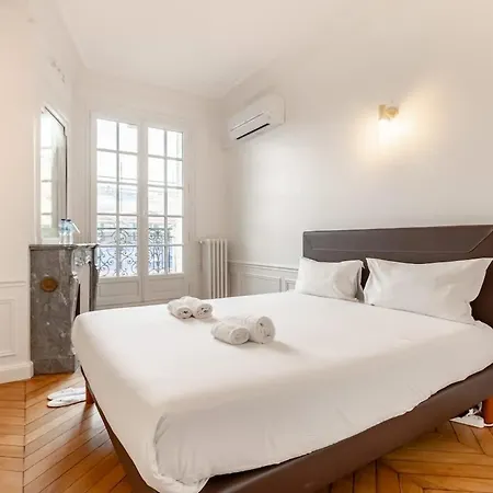 Keyz - Luxury 3 Bedrooms Near Champs Elysees Parigi
