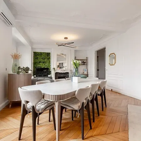 Appartamento Keyz - Luxury 3 Bedrooms Near Champs Elysees